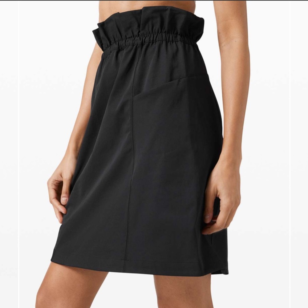 lululemon athletica Black Paperbag Waist Skirt